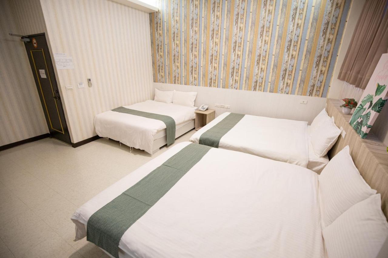 Jia-Jia Business Hotel Luodong Exterior photo