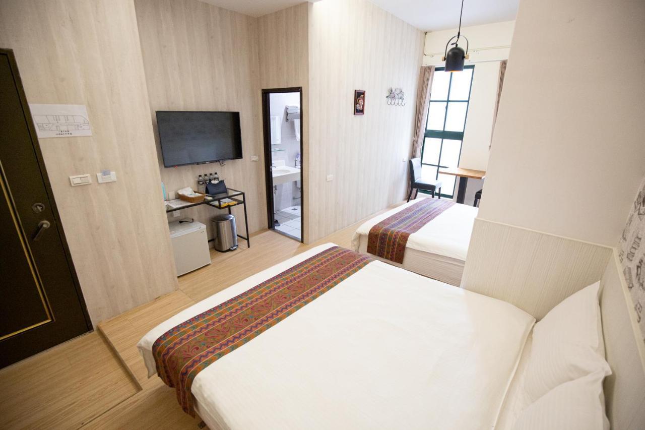 Jia-Jia Business Hotel Luodong Exterior photo
