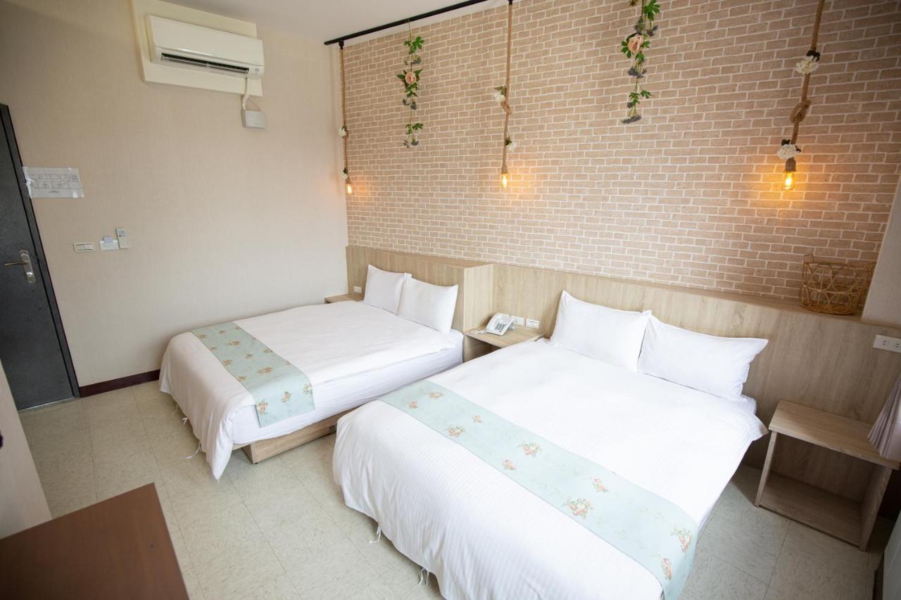 Jia-Jia Business Hotel Luodong Exterior photo